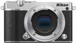 Nikon 1 J5　シルバー