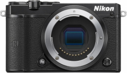 Nikon 1 J5　ブラック