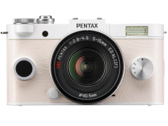 ペンタックス(PENTAX)　QS-1 ピュアホワイト×クリーム